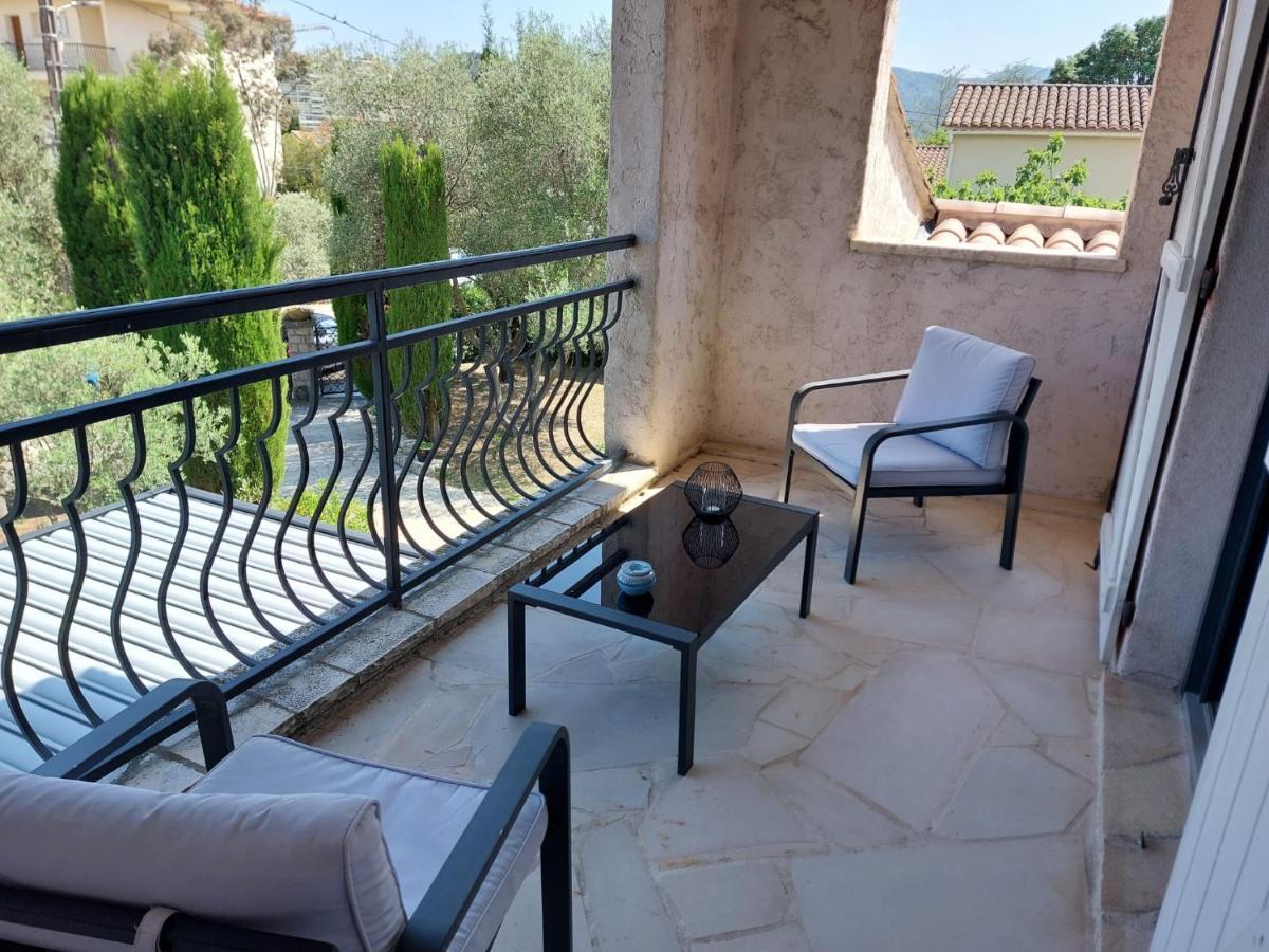 Appart 2 Pieces Independant Dans Villa Proche Centre Ville Au Calme Mandelieu Exterior foto